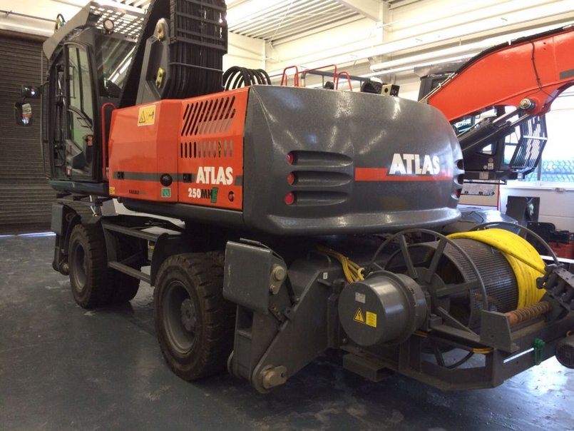 031.JPG (123.89 KiB) 10776 mal betrachtet 031.JPG