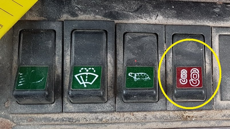 Schalter 1.jpg (313.37 KiB) 10454 mal betrachtet Schalter 1.jpg