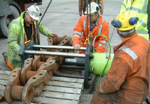 Hydraulic Pin Pusher.jpg